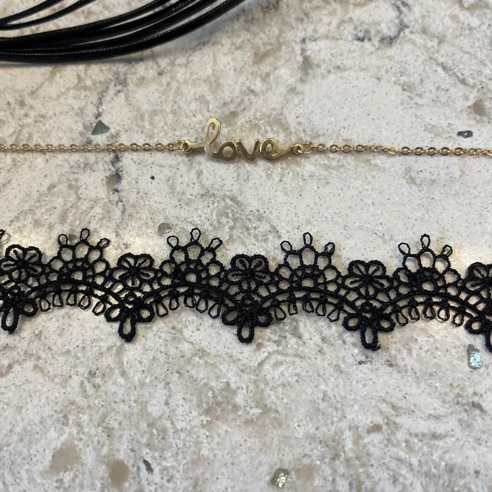 Nice 5 Mixed Choker‎ necklaces